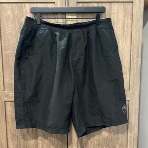 Prana Men’s XL Shorts Lightweight pull on black